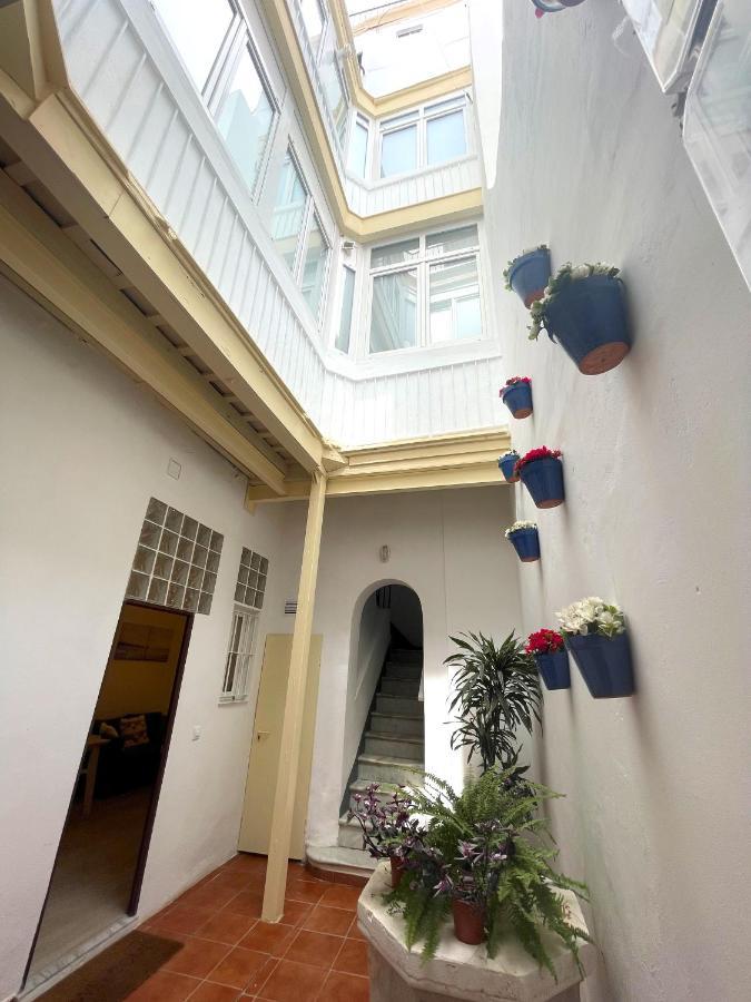 El Patio De Santa Maria Apartment *